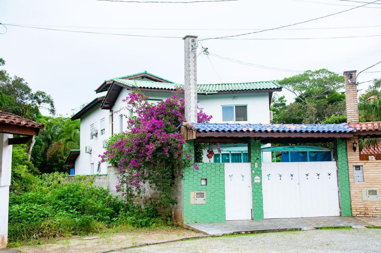 Linda Casa Com Lazer A 500M Da Praia Guaratuba Sp Bertioga Ngoại thất bức ảnh